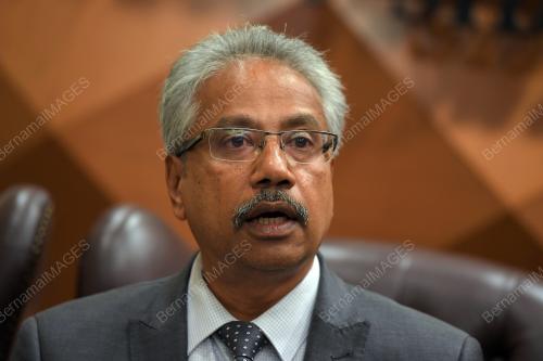 P WAYTHA MOORTHY