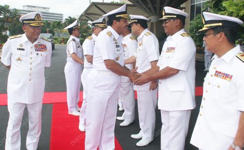 AZIZAN ARIFFIN