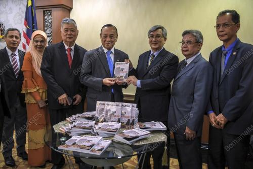 KL19_1760719_TUN_PARLIMEN_BN201907104795_17072019