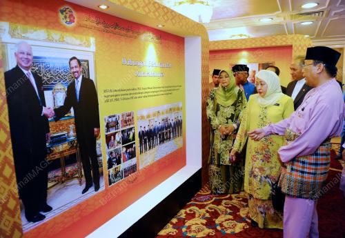 KL19_18052012_PAMERAN_FOTO