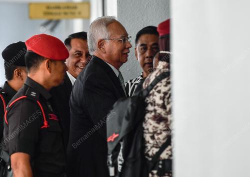 DATUK SERI NAJIB TUN RAZAK