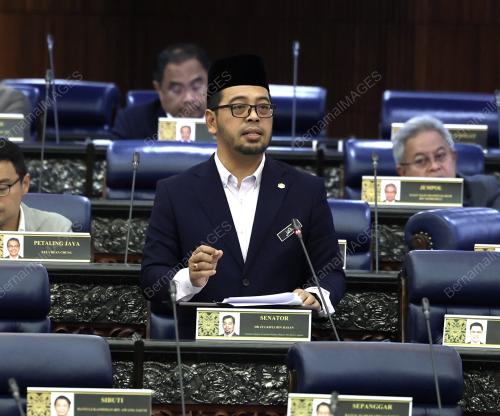 SENATOR DR ZULKIFLI HASAN