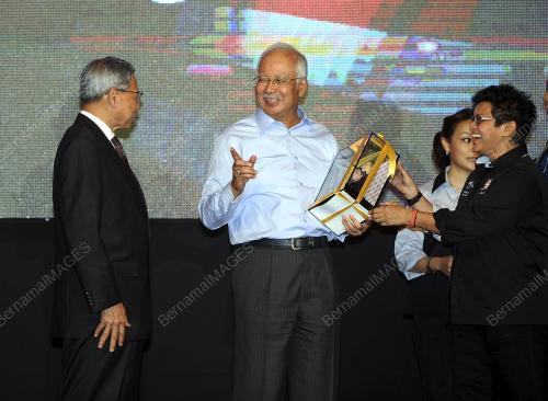 KL19_19082014_PM_IKON