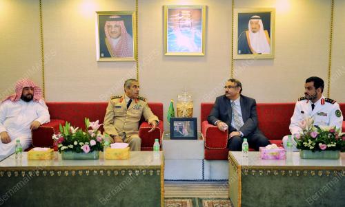 KL19_19102015_PERTAHANAN_ARAB