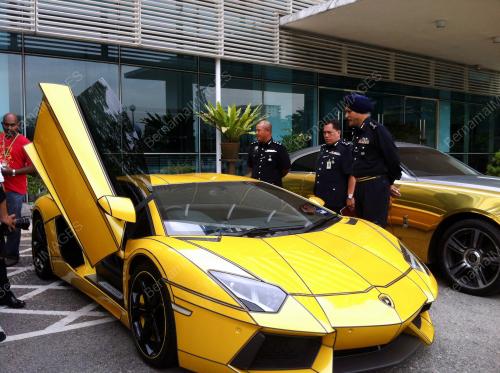 KL19_19102016_POLIS_KERETA