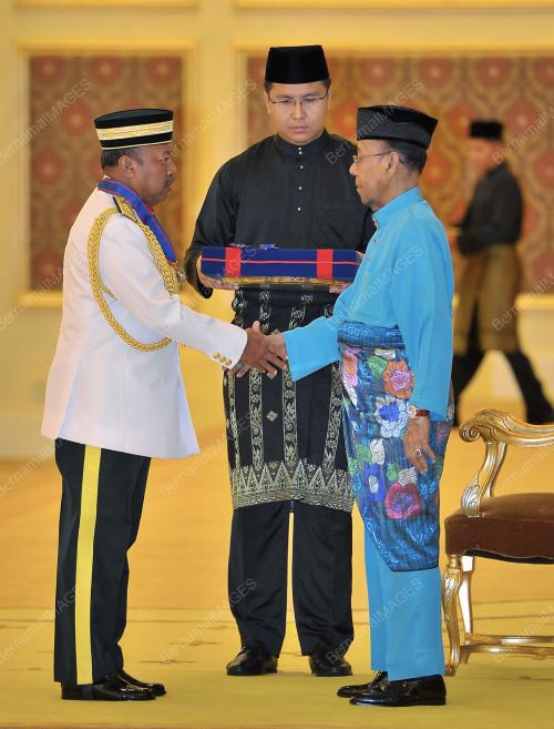 KL19_19112015_AGONG