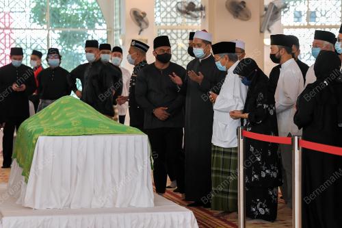 TUN DR MAHATHIR MOHAMAD