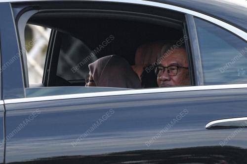ISTIADAT PERTABALAN YANG DI-PERTUAN AGONG KE-17