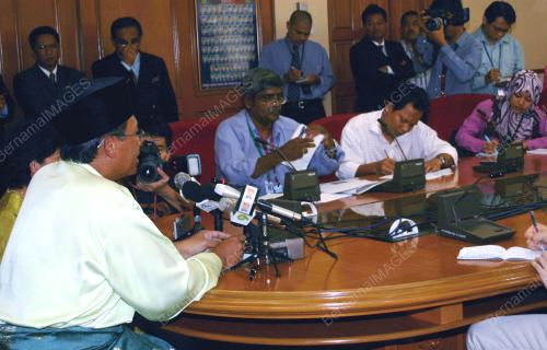 AHMAD SHABERY CHEEK