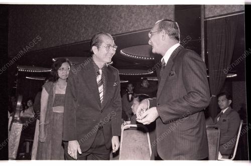 AGONG