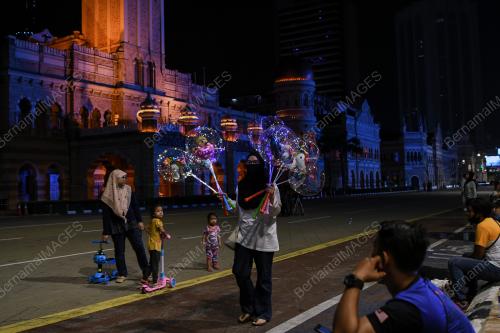 TINJAUAN AKTIVITI RIADAH BERSAMA KELUARGA