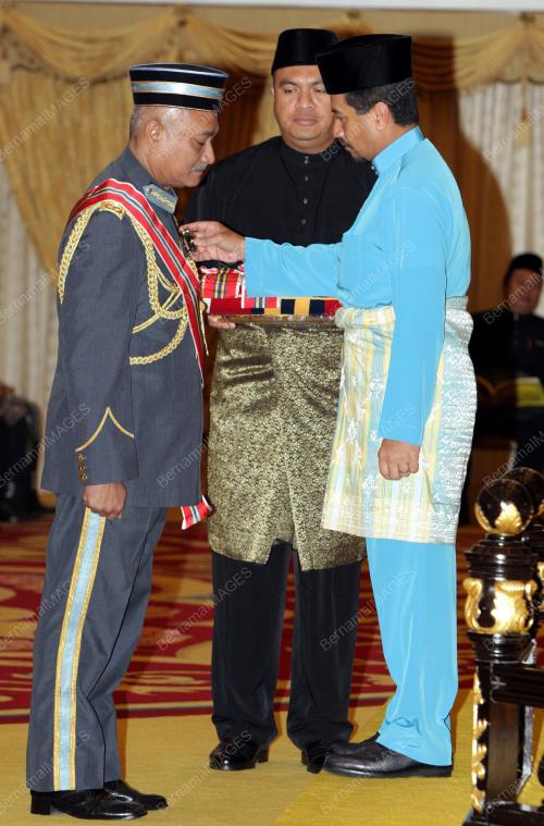 TUANKU MIZAN ZAINAL ABIDIN