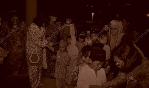 RAFIDAH AZIZ BERBUKA PUASA MALAM TUJUH LIKUR