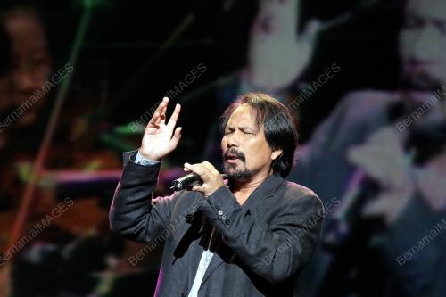 KONSERT LOLOQ