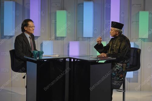 DATUK ROSMAN MOHAMED