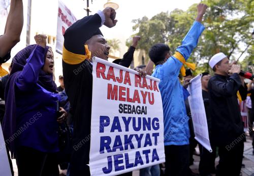 KL19_22062018_PERHIMPUNAN_BN201806211081
