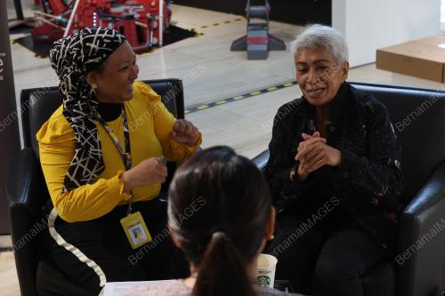 TAN SRI DR MAZLAN OTHMAN