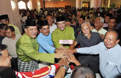 DATUK SERI HISHAMMUDDIN TUN HUSSEIN