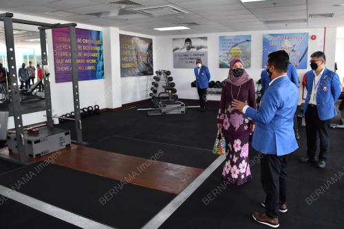 DATIN SERI MUHAINI ZAINAL ABIDIN