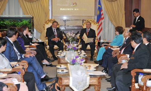 KL19_24032014_PARLIMEN