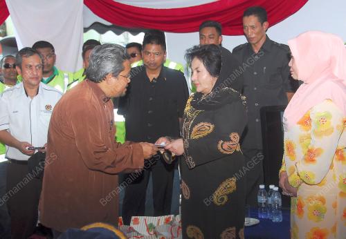 DATIN SERI ROSMAH MANSUR