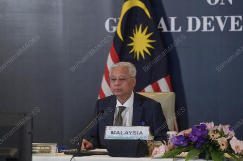 DATUK SERI ISMAIL SABRI YAAKOB