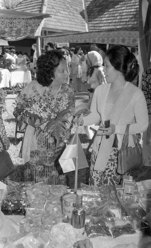 DATIN SUHAILA, RAFIDAH AZIZ