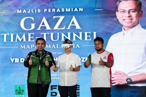 DATUK FAHMI FADZIL