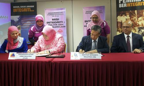 KL19_24092013_MOU