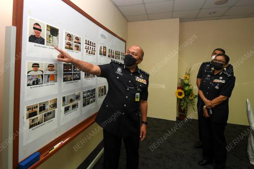 DATUK MOHD KAMARUDIN MD DIN