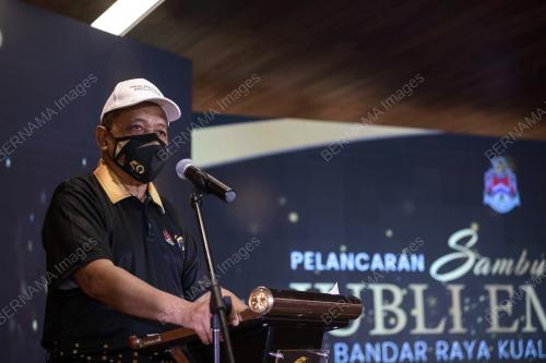 DATUK SERI DR SHAHIDAN KASSIM