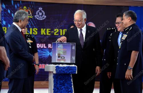 KL19_25032017_HARI_POLIS