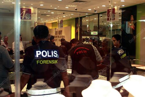 KEDAI EMAS TOMEI_DIROMPAK