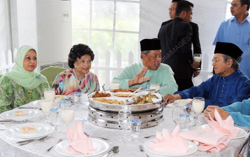 KL19_25082012_TUN_MAHATHIR