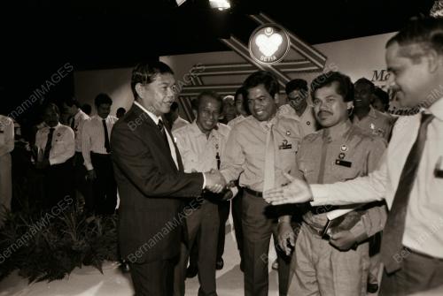 ANUGERAH KHIDMAT CEMERLANG