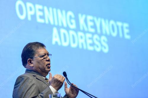 TAN SRI JOHARI ABDUL