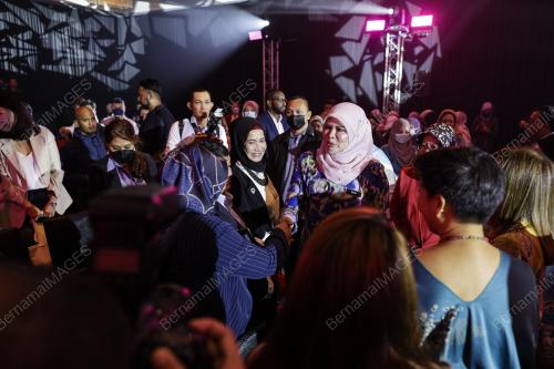 DATUK SERI RINA MOHD HARUN