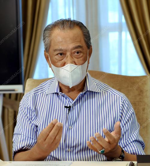 TAN SRI MUHYIDDIN YASSIN