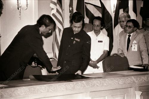 DATUK SERI DR MAHATHIR MOHAMAD