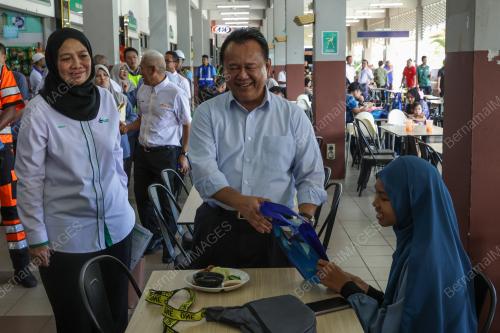 DATUK SERI ALEXANDER NANTA LINGGI