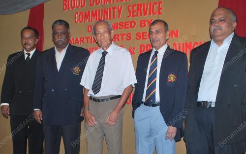DR LEE TEONG WAH