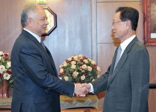 DATUK SERI MOHD NAJIB TUN RAZAK