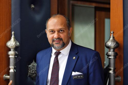 KL19_28112018_PARLIMEN_BN201810130775