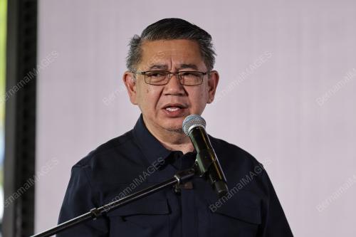 DATUK SERI SALAHUDDIN AYUB