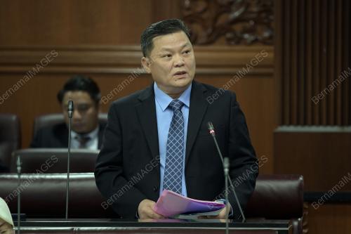 DATUK SERI HUANG TIONG SII