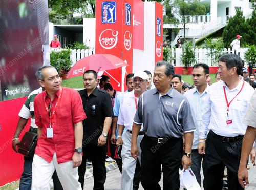 TAN SRI MUHYIDDIN YASIN
