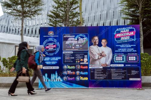 PERSIAPAN SAMBUTAN HARI PEKERJA 2025