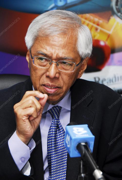 TAN SRI ANUWAR ALI