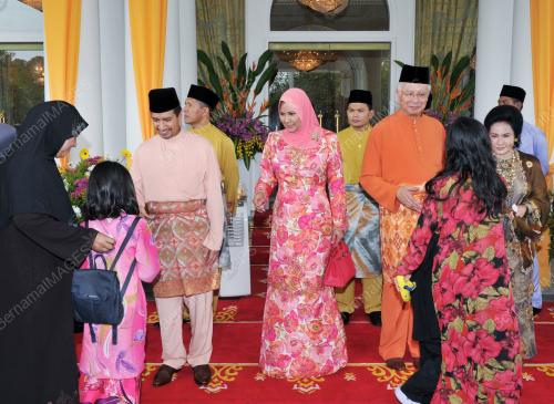 TUANKU MIZAN ZAINAL ABIDIN