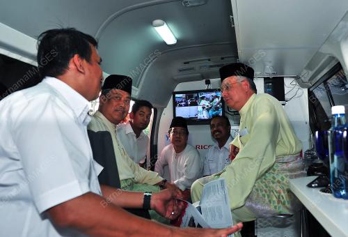 DATUK SERI NAJIB TUN ABDUL RAZAK